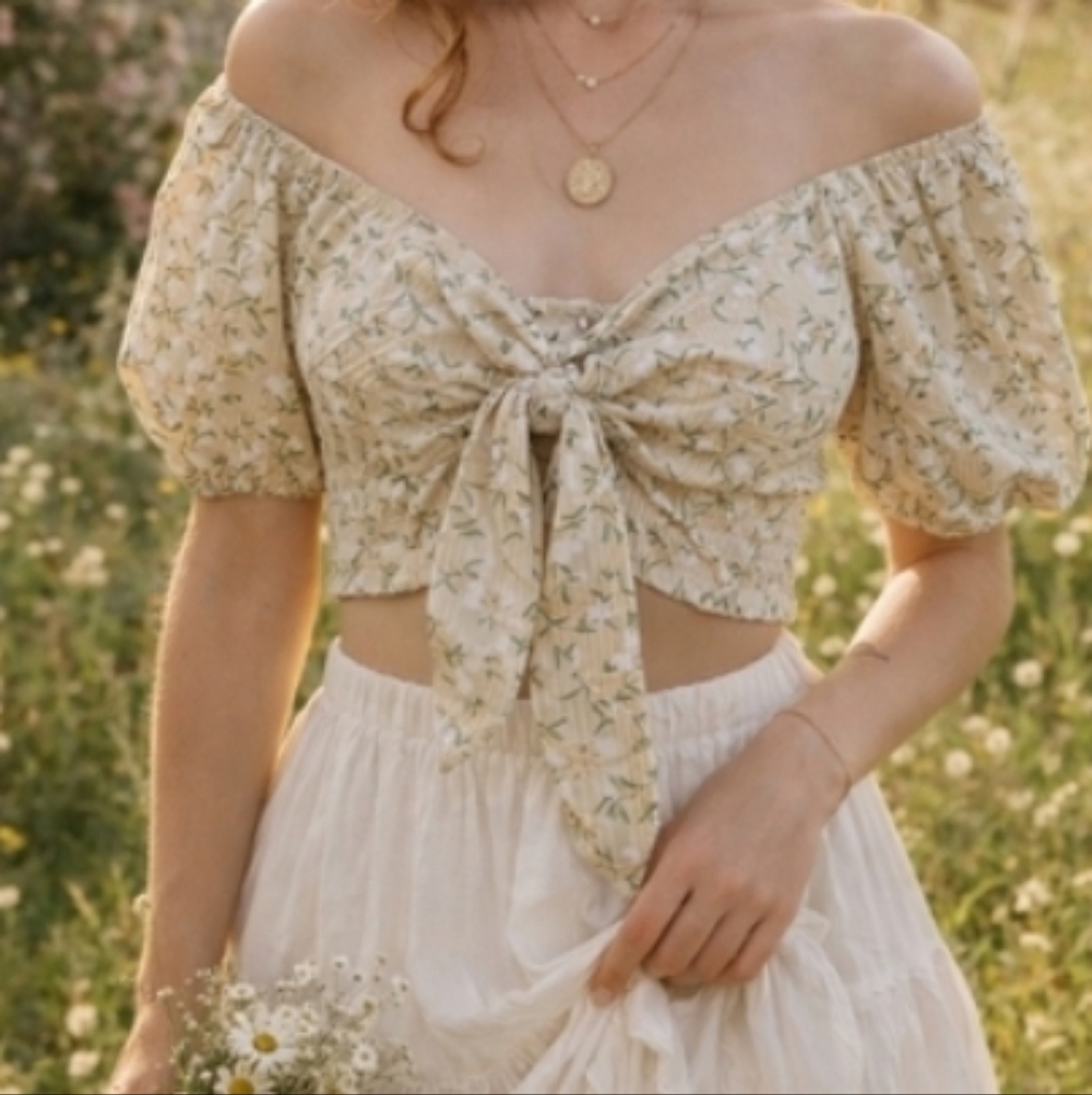 Audrey Cream Floral Puff Sleeve Crop Top